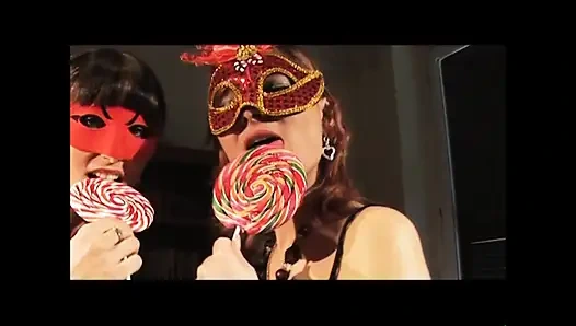 ASIA D'ARGENTO in: La Banda delle Lecca-Lecca - (Original