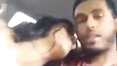 Индийская учительница занимается сексом со студентом