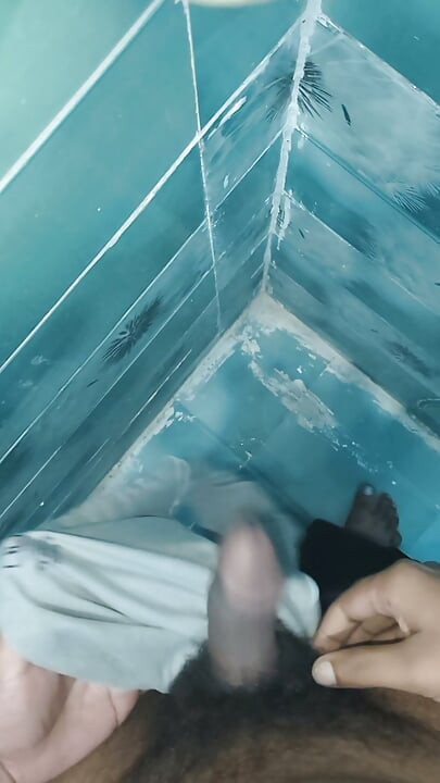 The lone boy hit his sister-in-law in💦 the pants.