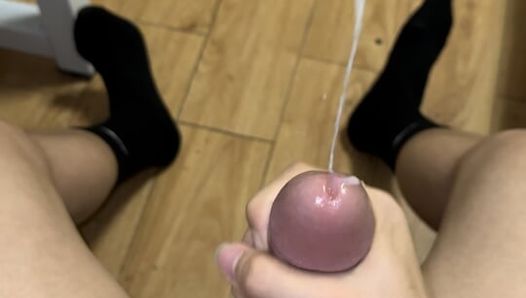 Playing with my Dick so Hard that i had to cumshot all over the floor