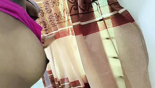 Gairah seks tante seksi desi story__Desi XXX panas dengan audio bangla