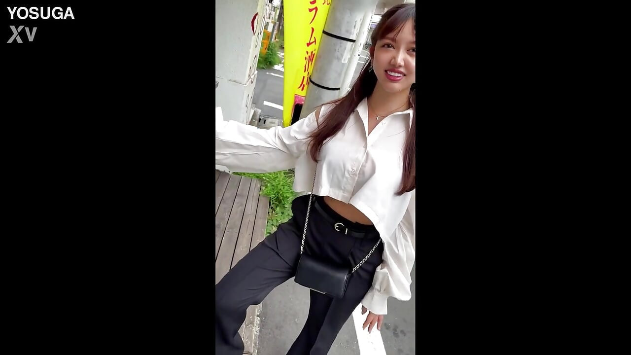 Část 2 [18letá aktivní modelka] 18letá filipínská napůl aktivní modelka, která je obyčejná na obalech časopisů. Japonská žena