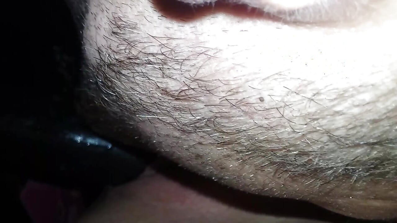 Istri ngentot kontol pria ini di depan suaminya sendiri