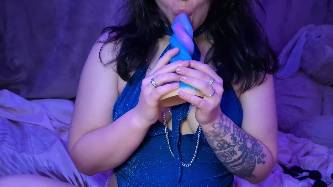 I'm waiting for you to fuck me in your mouth and fill my throat with cum.