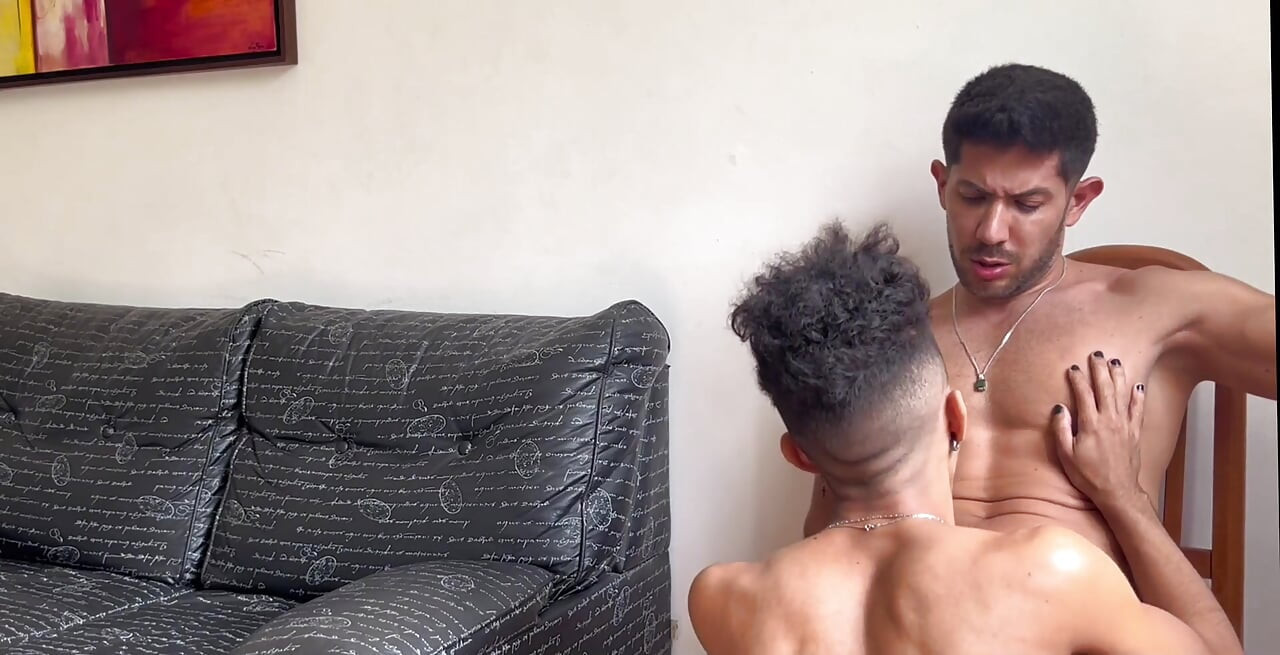 Tourist Came to Brazil to Have Bareback Fun and Cum Inside