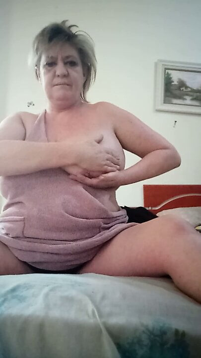 Bathing all my body in cream