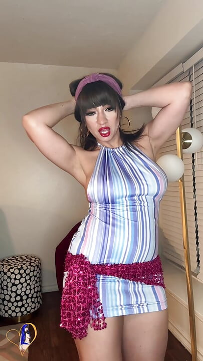 Amira Ali: I want to take on Jozi Jozi Al-Khol Ma'ak-Dance, Dala and Sharmata - Sweet and Mean Words that Irritate Bellydance Striptease and dirty talk
