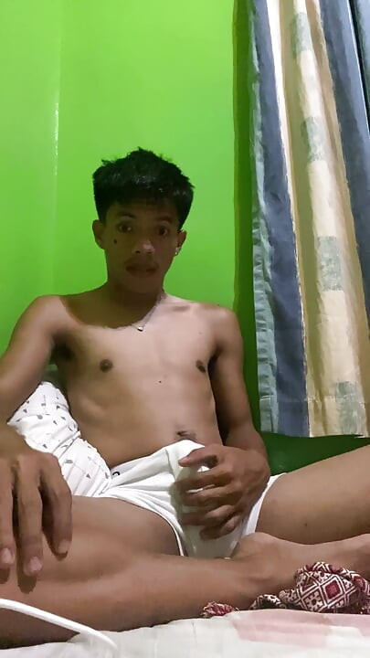 Jameson Island Boy Solo - Filipino Twink Masturbation