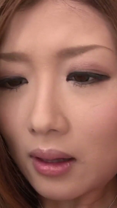 JAPANESE BABE GETS FEET LICKED THEN FUCKED BY A HUGE COCK | Clip 1