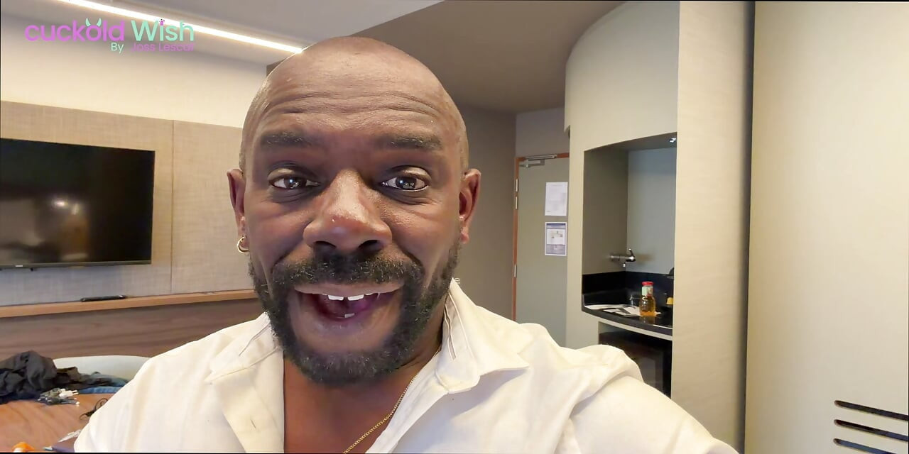 Lilly White massagem em primeiro plano