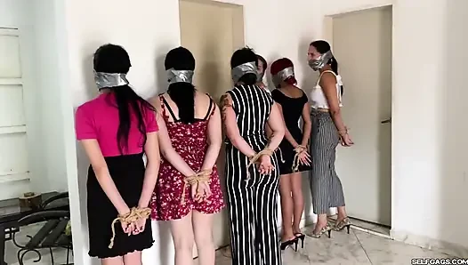 Исповедь с кляпом 7 христианских девушек