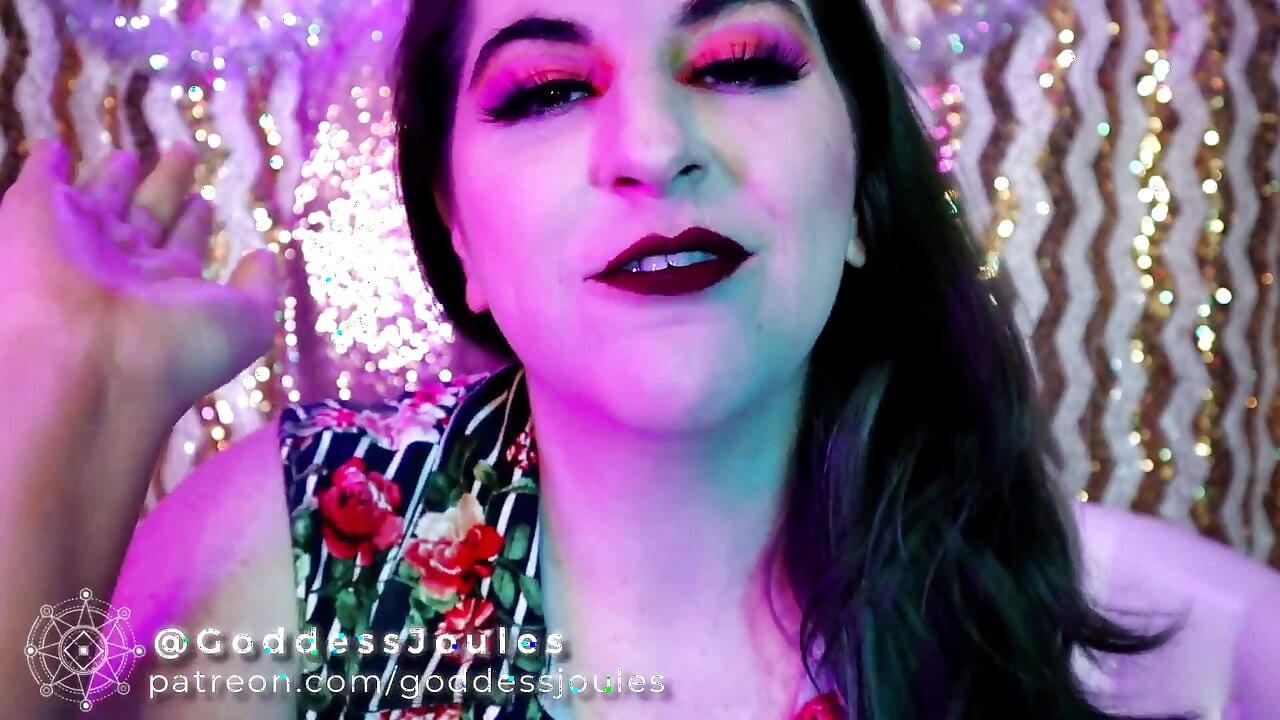 Khen ngợi asmr sự chú ý cá nhân