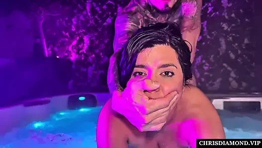 Sex in the Jacuzzi with the Slut Sara Retali