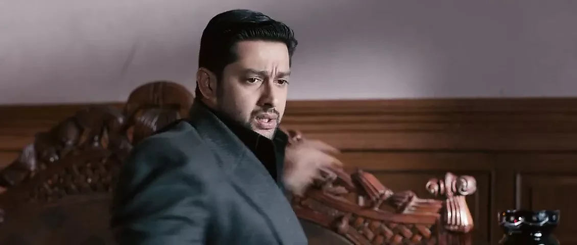 Tia Bajpai Hot Video from 1920 Evil Returns