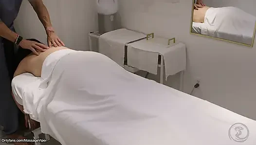 Meşru masaj müşterisi mutlu sonla bitiyor