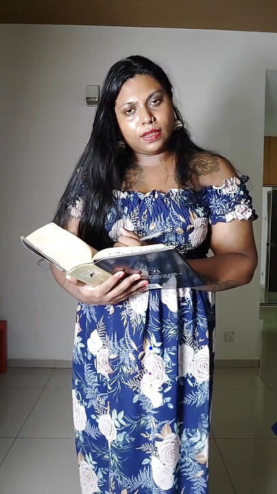 Cikgu Ilaria Jangan Hanya Mengajar Poem, Dia Adalah Pembuat Lelaki
