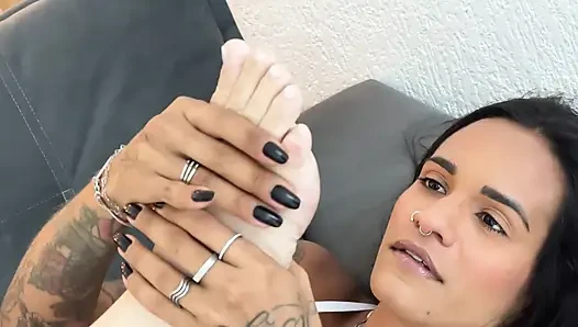Intensive Lesbische Muschi-anbetung Mit Bella &viick