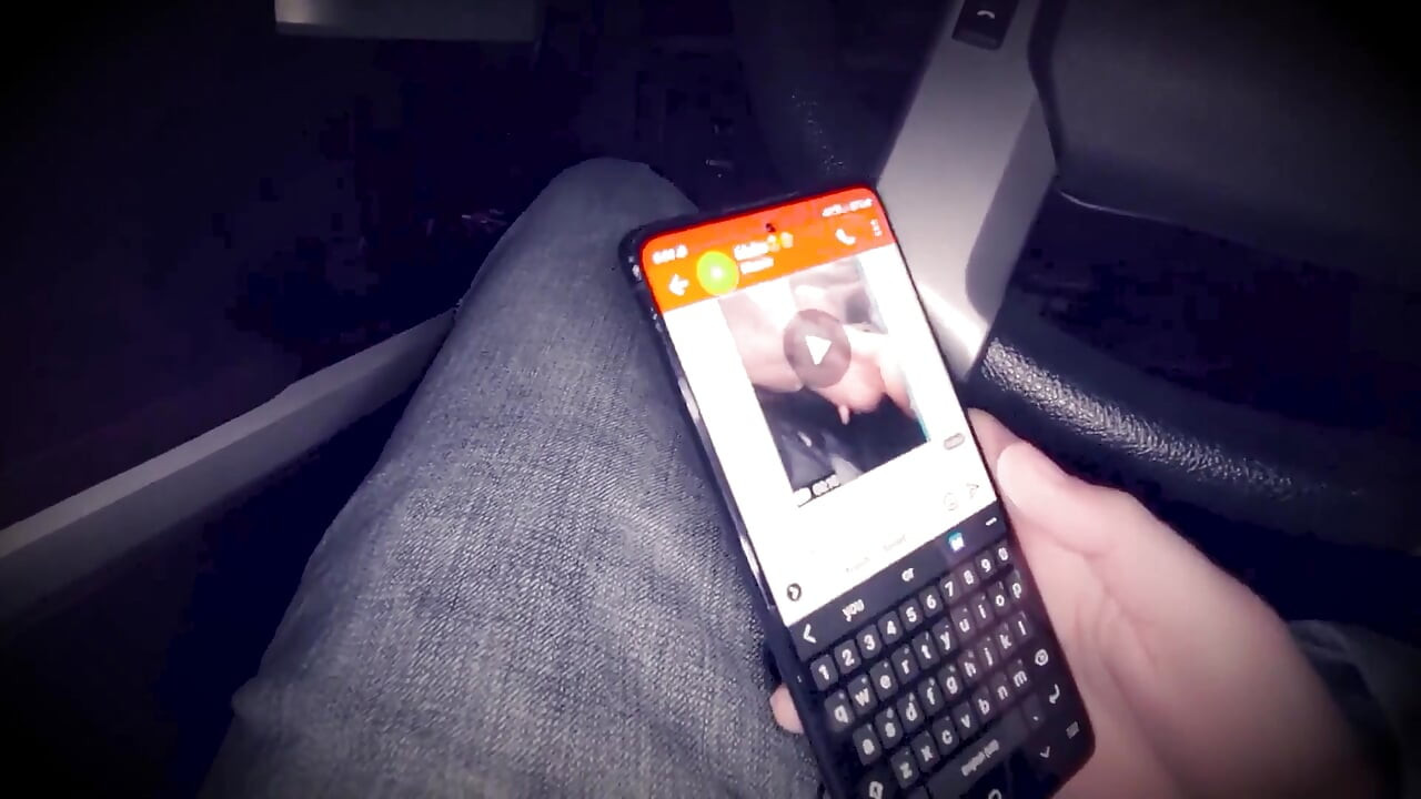 Cuckold sits at home while his wife blows her boyfriend outside the gym and sends videos.