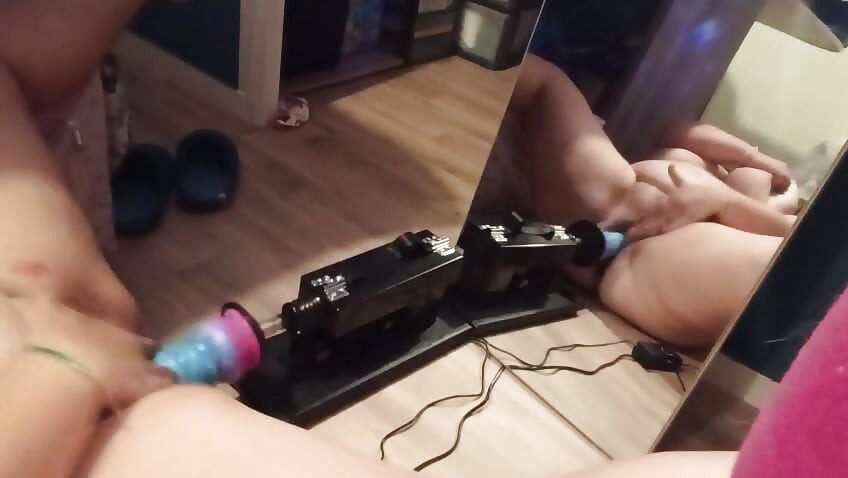 Orgasmo por uma máquina
