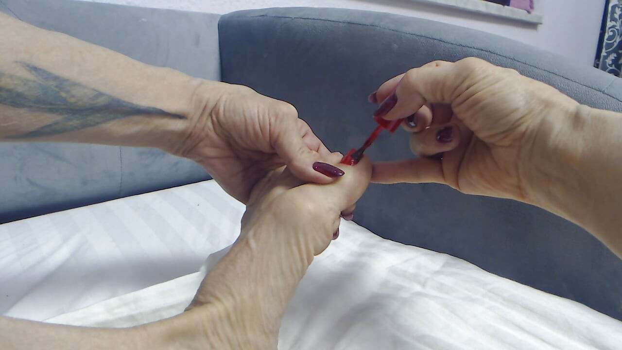 Melissa Johnson Paints Her Toe Nails Red as You touch your manhood