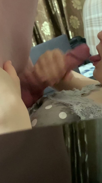 He pushes his BIG COCK in her MOUTH till he CUMS | Clip 2