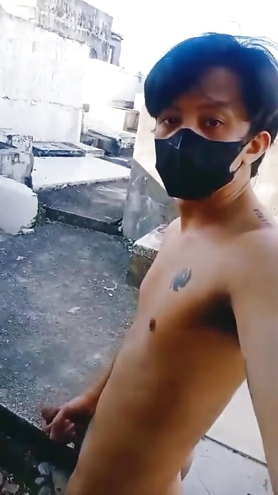 Hot Pinoy Boy Get Wild and Cum!