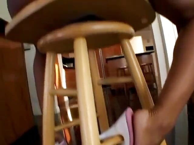 Ébano fode sem frear