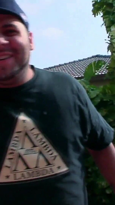 Nezaboravan trenutak iz "bumse die neu rothaarige freundin meines kumpels waehrend er schlaeft"