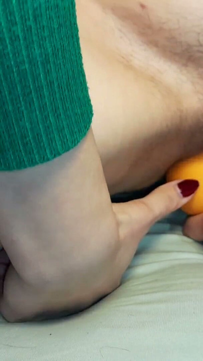 Giant Orange In | Clip 1