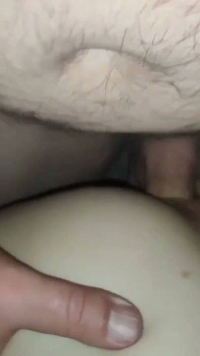 Aku lagi panas banget dan basah kuyup, jari-jariku aku jilat dan aku suka banget | Clip 2