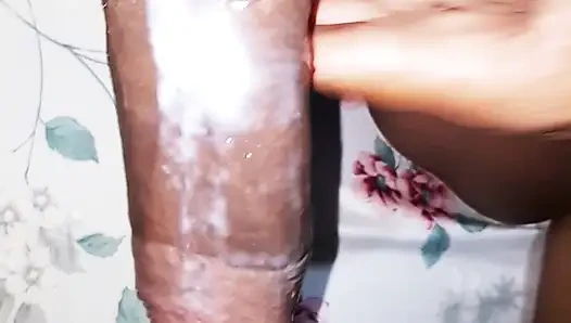 Yavaşça konuş, çok sıkıyım.