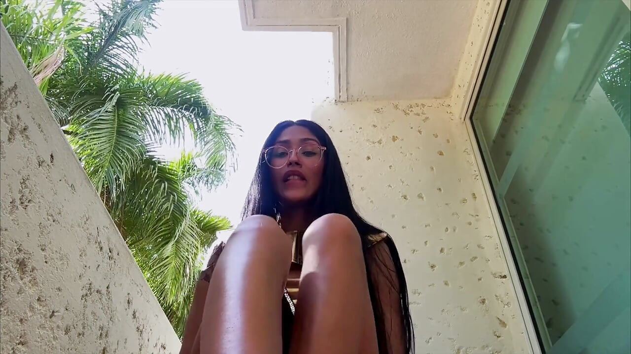 Gisele Amore's Ancient Egyptian Giantess Domination 4K POV Shrinking Fantasy Awaits!