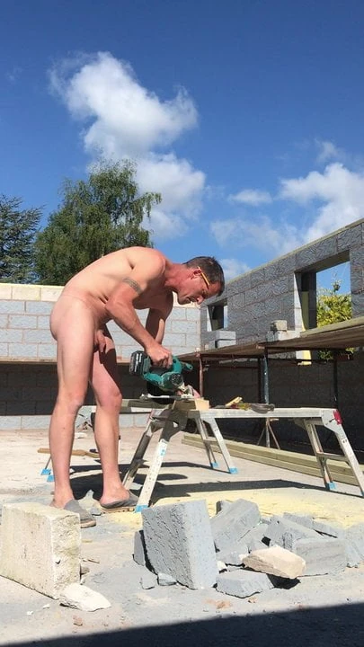 Nudist builder 2 midlands