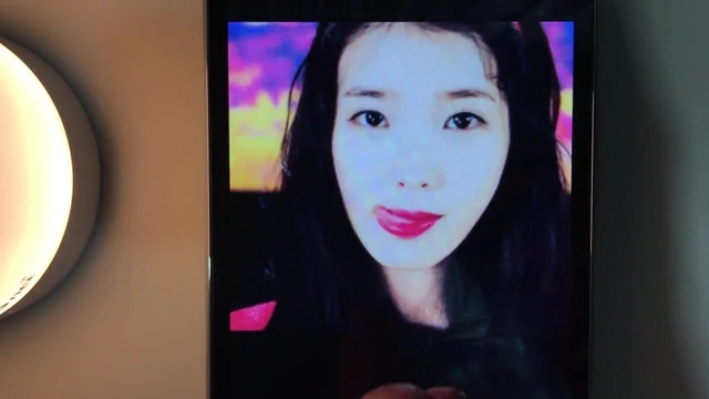 IU IU