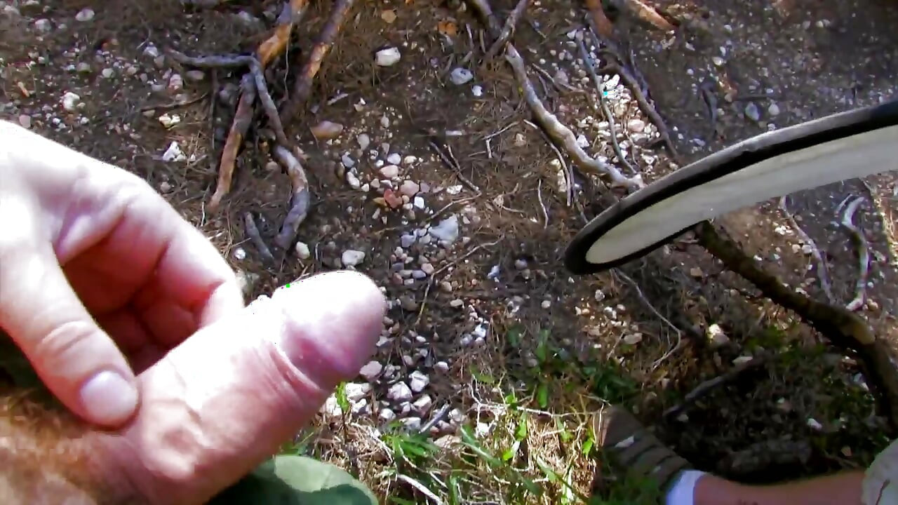 The young brunette slut gets her pussy stuffed on the beach