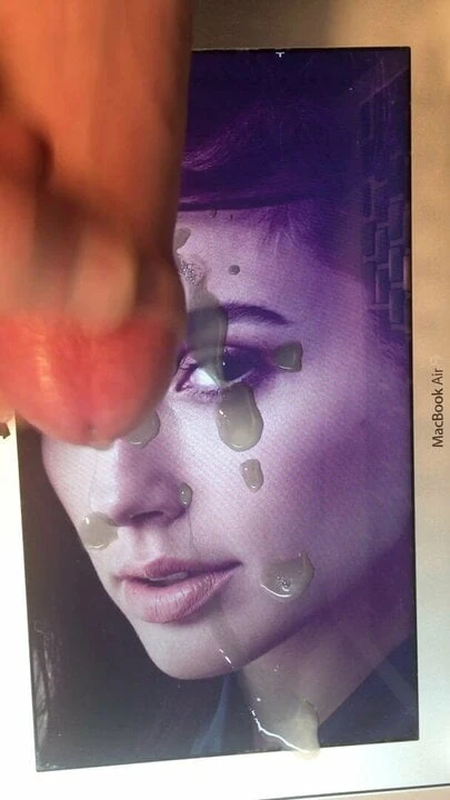 Gal Gadot Facial Cum Tribute
