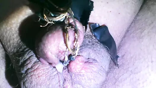 Ağrılı elektro cum benim minik acıklı penis aşağılamak o