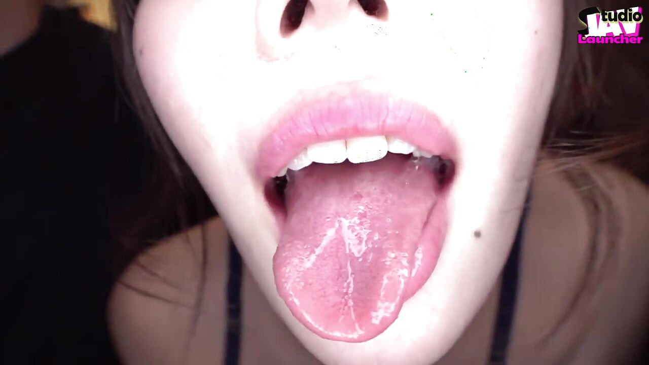 Anywhere Kiss-a Soft-lipped Beauty Turns the Whole Day Into Tongue Play Chapter-3