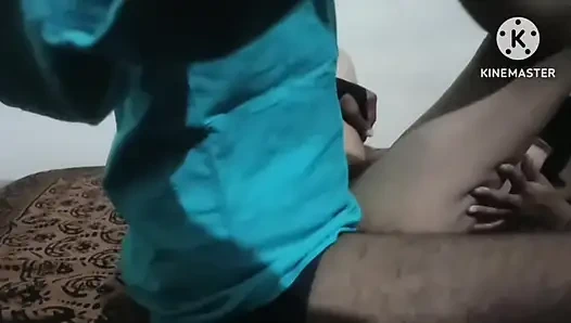 Meena seks yapmak için sevgililer gününde eski sevgilisiyle buluşuyor