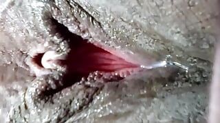 Kitty rosario si masturba in primo piano con il vibratore bbw