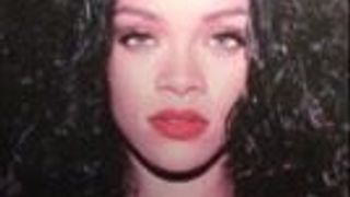 Cum tribute to Rihanna!