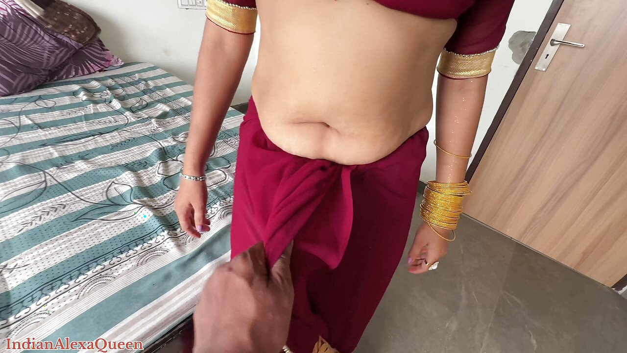Frumoasa bhabhi mergea pe drum am dus-o în dormitorul meu Bhabhi a început să fie futută de cumnatul indianAlexaQueen