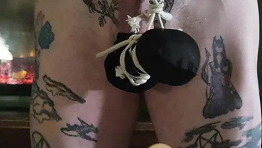 Goode Girl Ballbusting Foot Fun