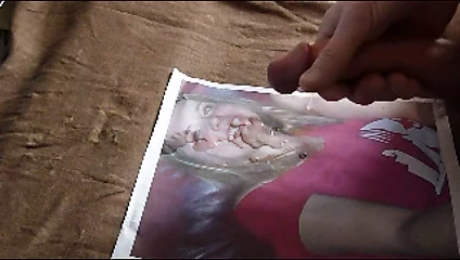 lita'nın yüzü için başka bir cumload
