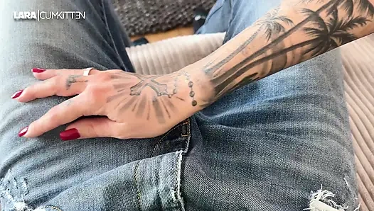 Трах на свидании в леггинсах с камшотом XXL