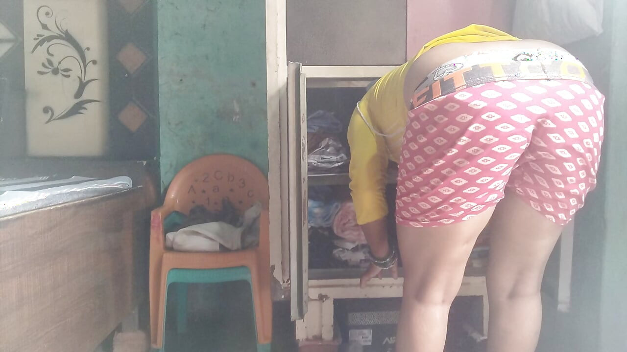 मेरे बड़े सौतेले भाई की पत्नी की फार्महाउस में चुदाई देसी शैली की चूत बड़ी गांड