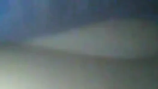 Mantan saya keluar dari kamar mandi dan saya dia