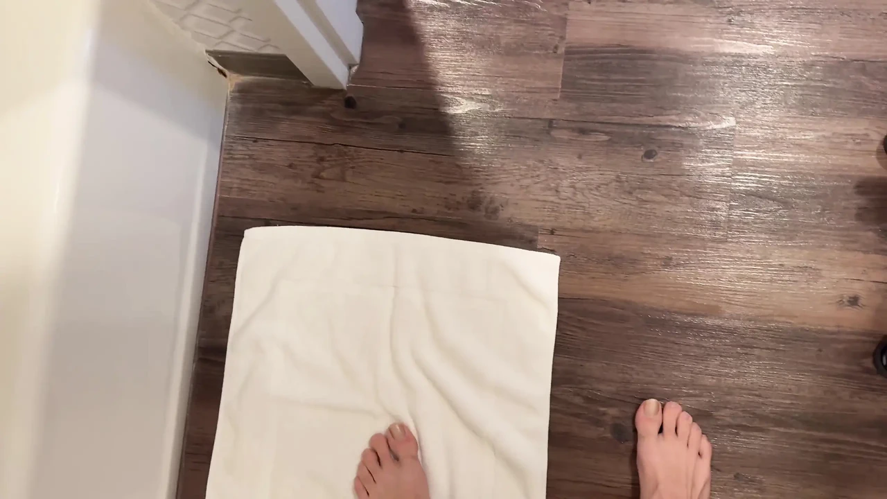 Người mẫu thời trang đường băng được nhân giống con cu to - s3xus - aria sloane