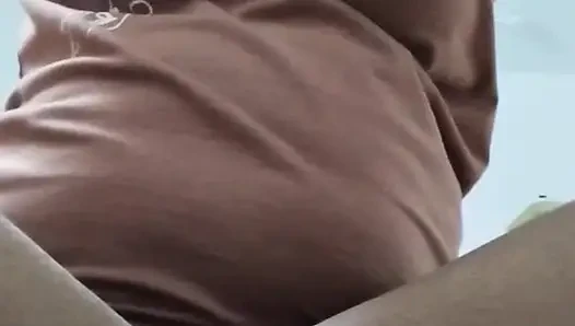 Siapa yang akan berhubungan seks dengan kakak iparnya?