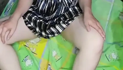 Gadis chindo porno indo mengirim pap dari memeknya ke pacar
